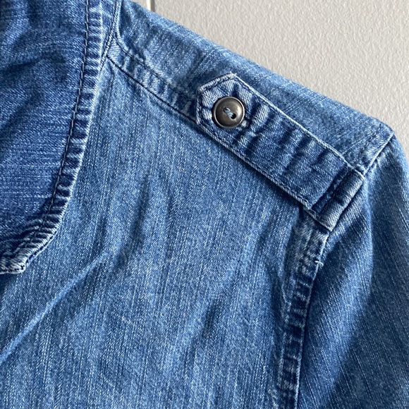 Forever 21 denim button up shirt size L - Picture 4 of 9